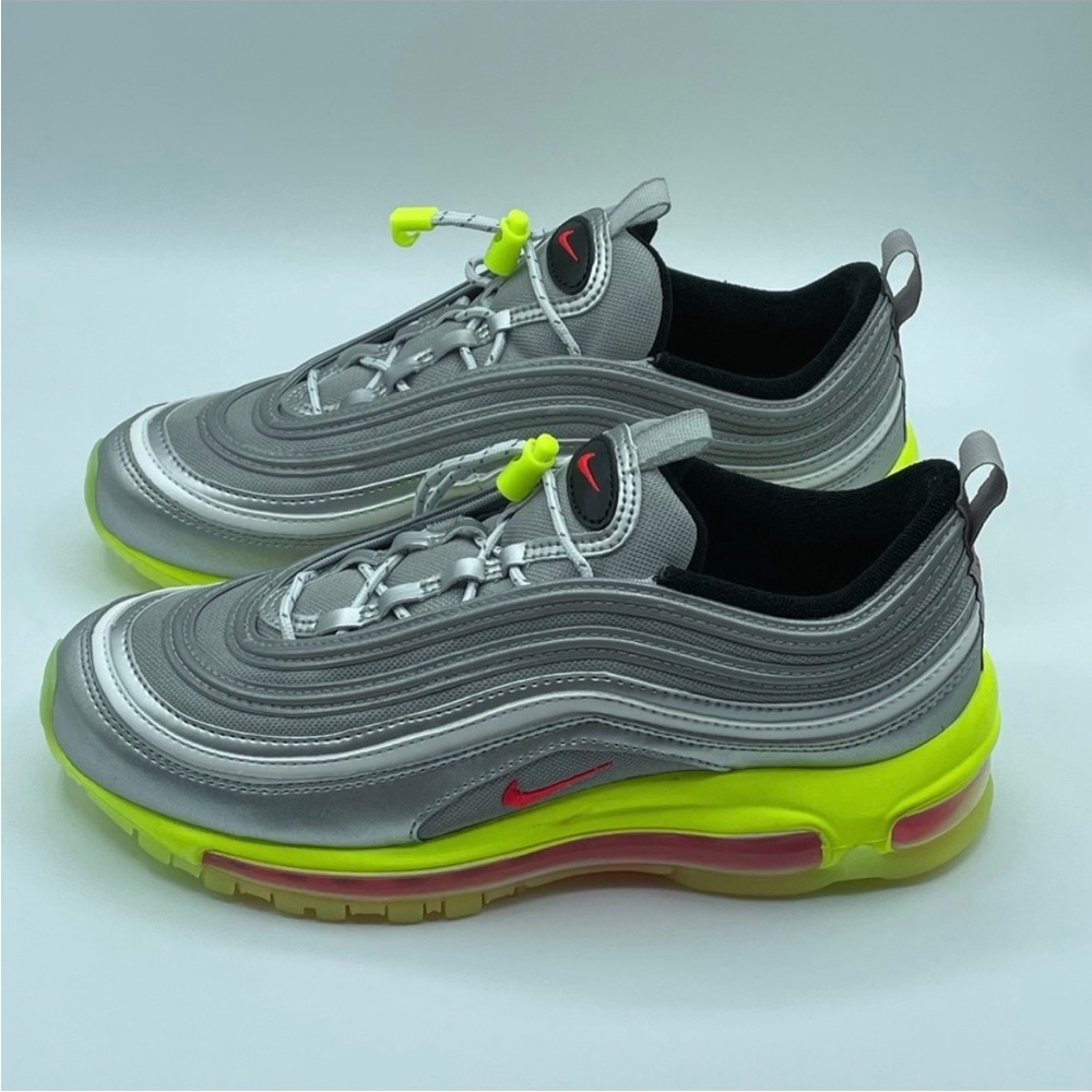 Nike shoes boys